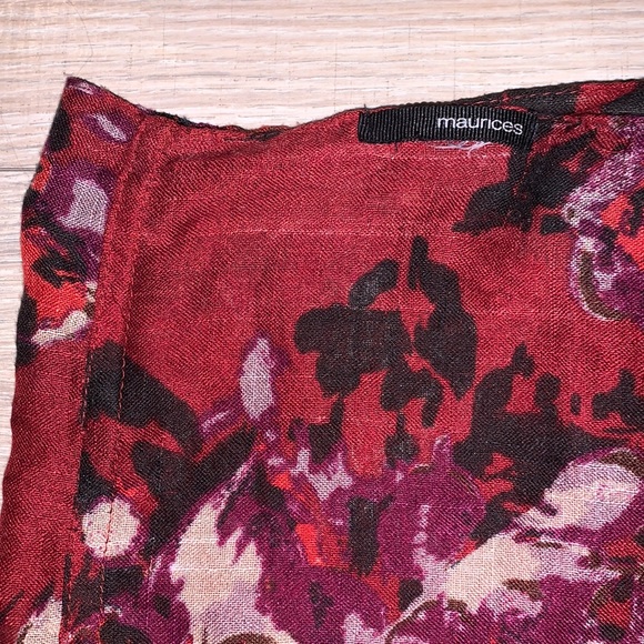 Maurices maroon floral lightweight circle infinity scarf - Picture 2 of 6